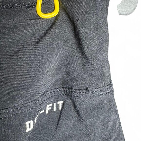 Nike Women’s Black Shorts Size M - Picture 5 of 7